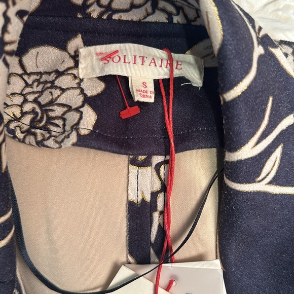 Solitaire navy, cream, and gold jacket size S - Picture 2 of 8